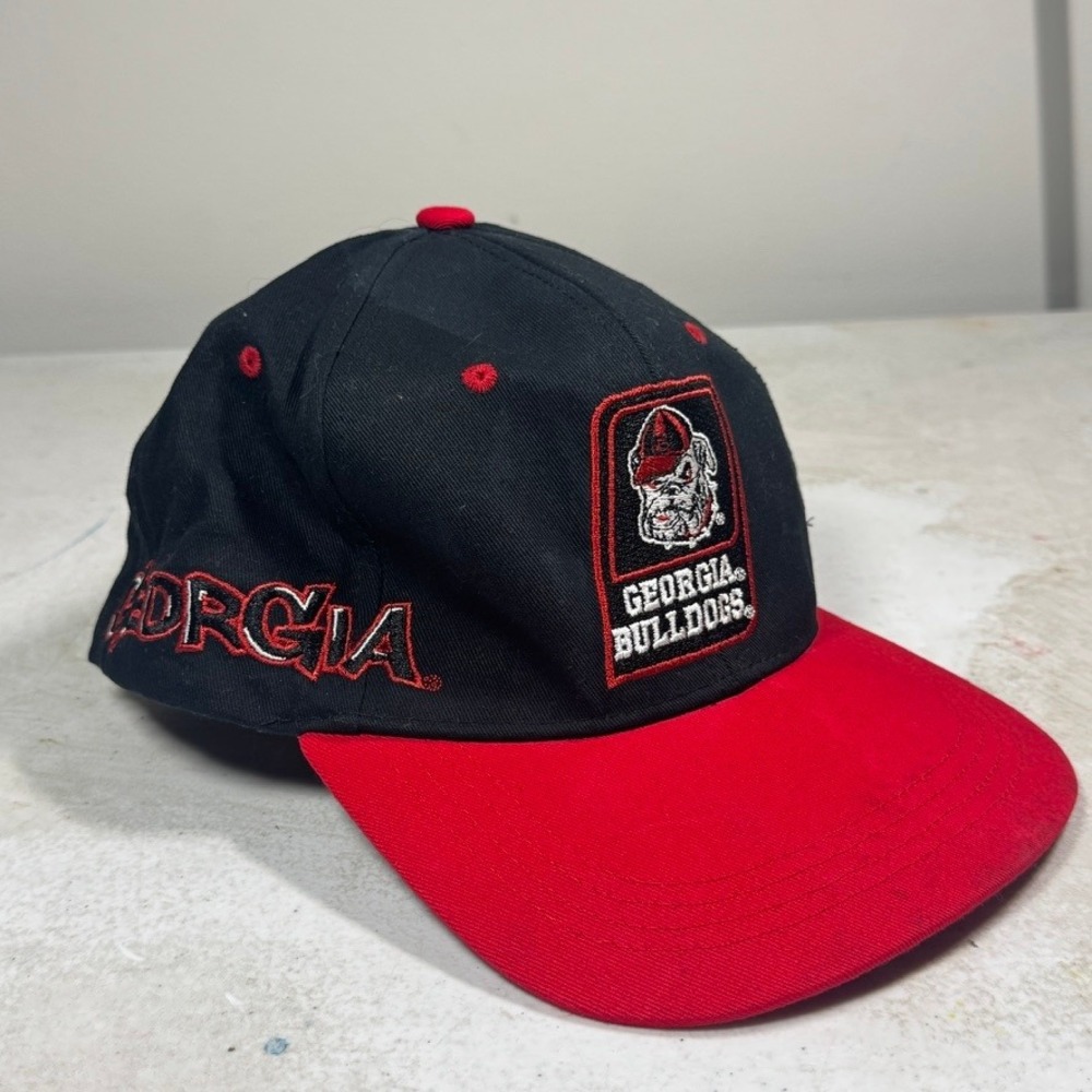 Georgia Bulldogs Snapback Hat Drew Pearson Type Black Red Embroidered Cap NCAA